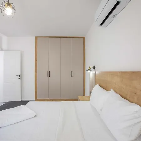 Lime Soda Apart Apartment